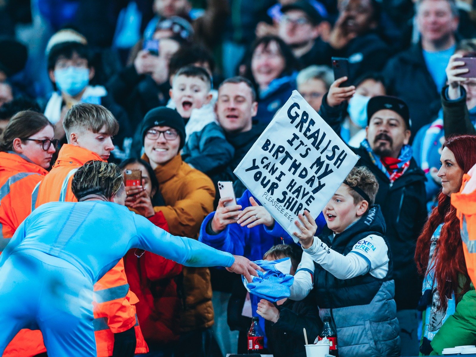 這反映出球 這反映出球